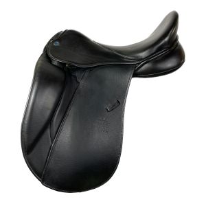 Dressage Saddle Maestoso 17,5" black