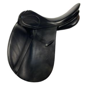 Dressage Saddle Scandica 17,5" black